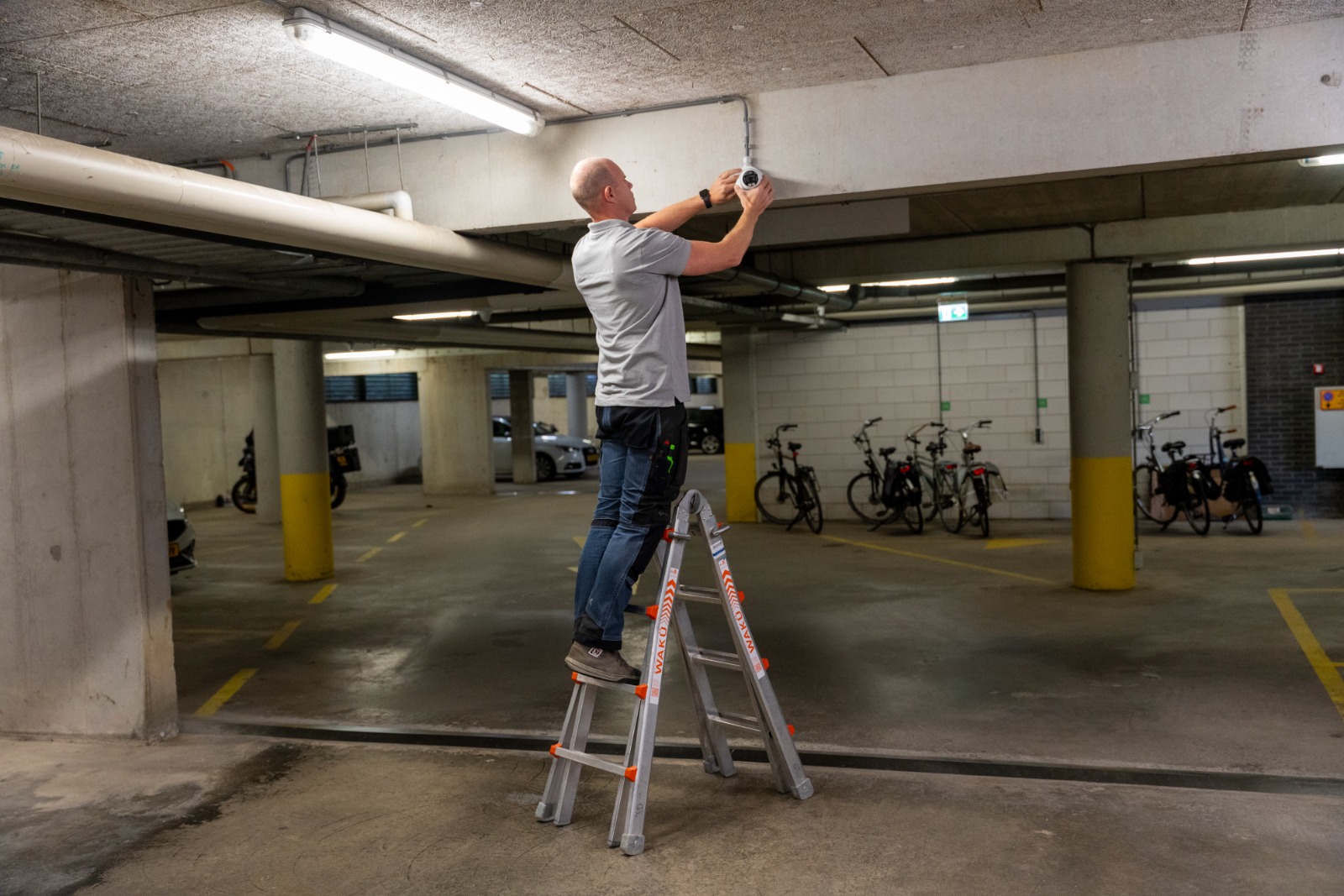 Baars Installatie Techniek Camera Monteren 2